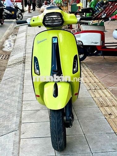 VESPA XE CÒN ĐẸP MỚI