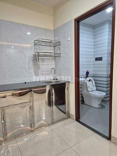Cho thuê phòng trọ KDC Nam Long Q7, sạch, yên tĩnh gần công viên.