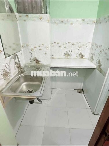 Phòng GIÁ RẺ QUẬN 10 ĐƯỜNG CMT8 GẦN CÔNG VIÊN LÊ THỊ RIÊNG