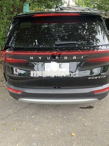 Hyundai Custin 2025 Đặc Biệt 1.5T - 3000 km