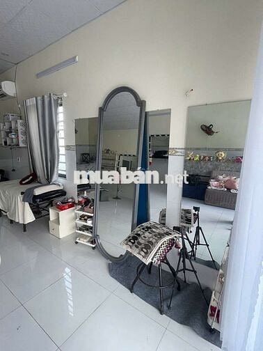 Cho thuê mặt bằng phường long bình