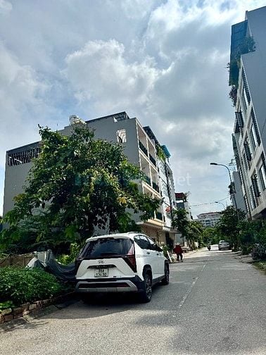 Đầu tư bất chấp nhỉnh 7 tỷ đất TDC Đặng Xá, Vỉa hè oto tránh dt 80m2