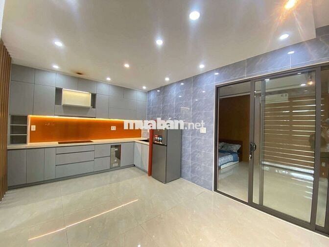 Cho thuê biệt thự 2mt hòa xuân