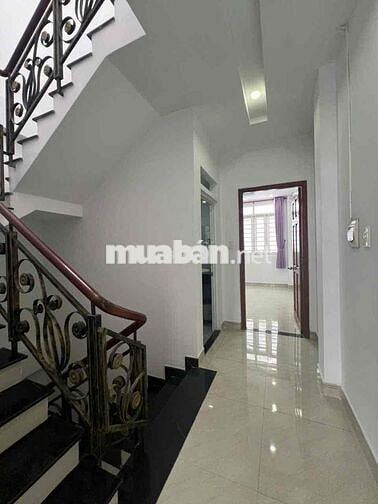 Cho Thuê Nhà HXH Đường Thống Nhất,p10,Gò Vấp. 4PN,5WC.Giá 22tr/tháng.
