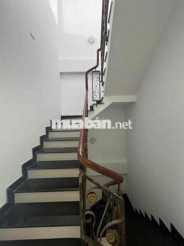 Cho Thuê Nhà HXH Đường Thống Nhất,p10,Gò Vấp. 4PN,5WC.Giá 22tr/tháng.