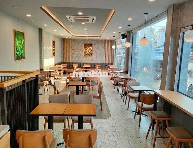 2 mặt tiền đường  Phan Đình Phùng Phú Nhuận
