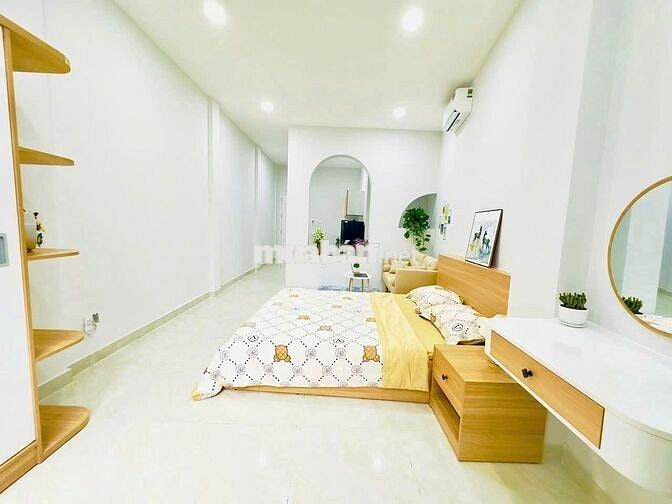 CHDV 1PN – TÁCH BẾP – CỬA SỔ TRỜI LỚN – MÁY GIẶT RIÊNG