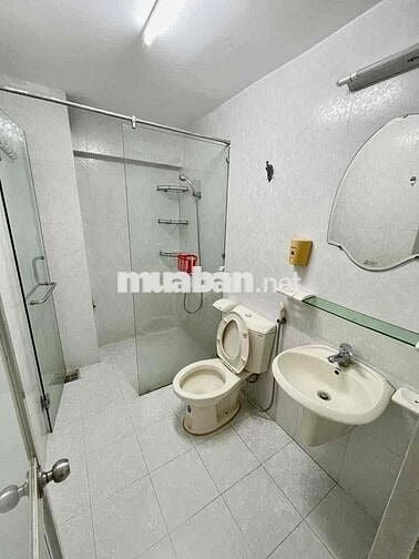 Cho thuê phòng trọ mới mặt tiền Tạ Quang Bửu ( gần STU )