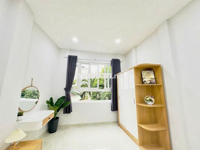CHDV 1PN – TÁCH BẾP – CỬA SỔ TRỜI LỚN – MÁY GIẶT RIÊNG