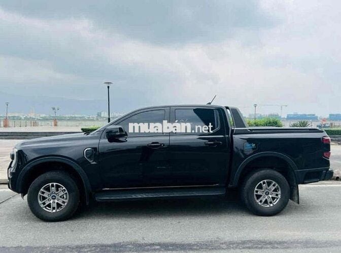 Ford Ranger 2024 XLS 2.0 4X4 AT - 45000 km