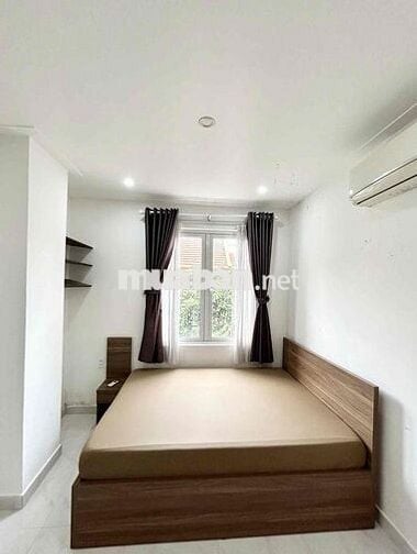 CĂN HỘ 2PN 2WC THANG MÁY HẦM XE BẢO VỆ NGAY KHU SÂN BAY HUFLIT VAA