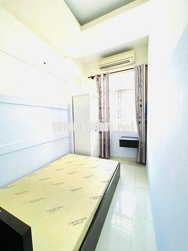 2PN1WC ban công sân phơi, full nội thất, gần ĐH VL,Hutech,Q1,3,GV