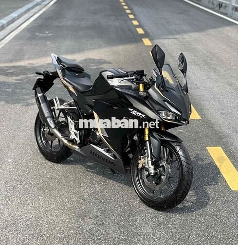 Honda CBR 150R 2023