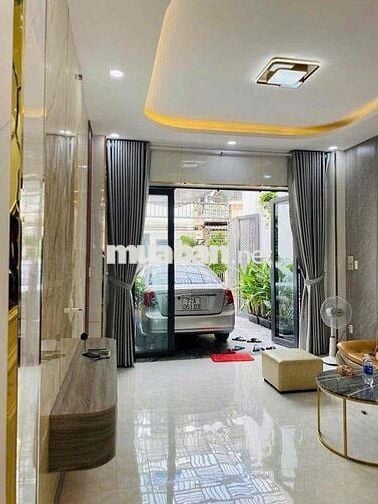 Nhà Sân Ô Tô 4x20 Tl13 Gần Ngã 4 Ga 3Pn Mới Tinh