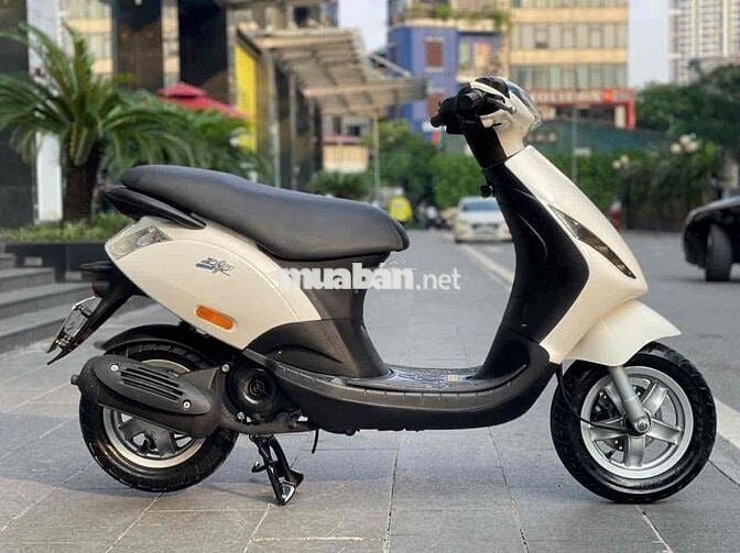 Zip 100 E3 2018 màu trắng chính chủ xe đẹp