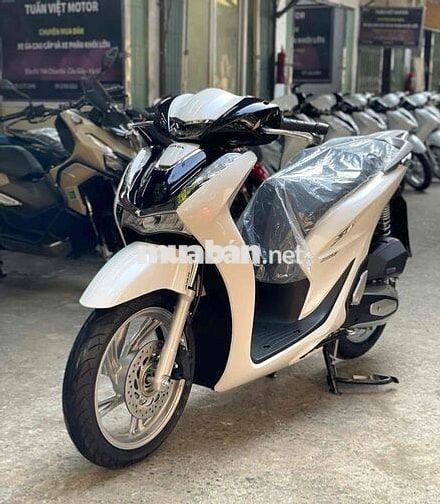 Honda SH 160 ABS 2025 mới