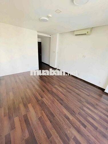 NHÀ ĐẸP ỐP KÍNH - 133B Nguyễn Hồng Đào, Phường 14, Tân Bình