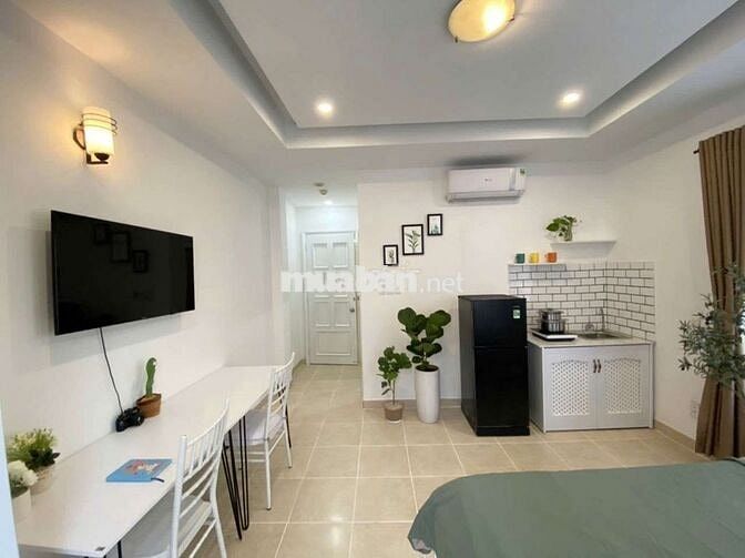 ✨TRỐNG STUDIO SETUP ĐẸP NGAY QUẬN 1