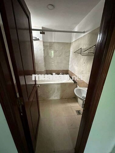 Biệt thự gần cầu sắt qua nguyễn thái sơn