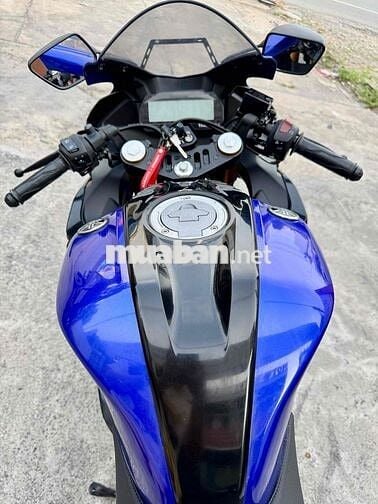 Yamaha R15v3 đẹp zin keng ,lướt odo 4k8