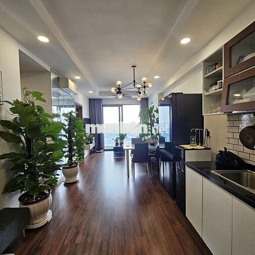 BÁN CĂN PEGASUITE1 - 2PN 2WC ( 75m2) -View hướng quận 1, bancol thoáng