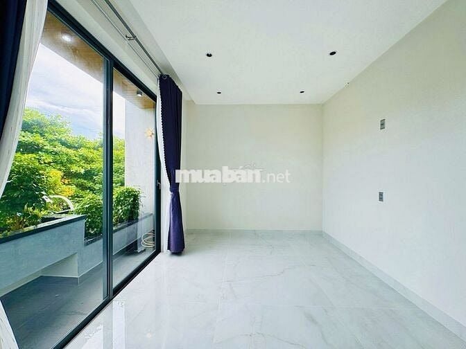 🔴🆘 Nhà quận Thanh Khê 🆘 mới đẹp 3 tầng mặt tiền đường 5m5 gần biển