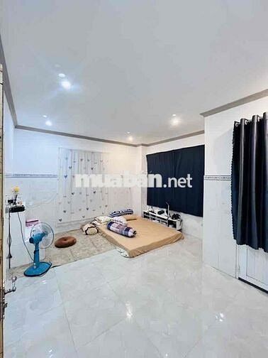 NHÀ HIẾM NGANG 6M DÀI 11,5M - 2 TẦNG 2PN MASTER RỘNG - KHU AN NINH