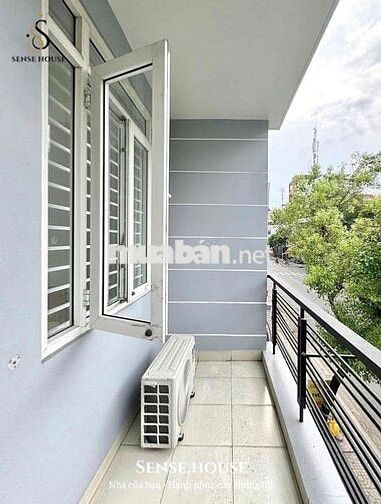 CĂN HỘ 1 PHÒNG NGỦ BAN CÔNG - ĐỘC LẬP TÂN PHÚ - ĐẦY ĐỦ NỘI THẤT 100%