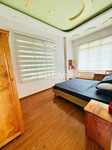 BÁN BIỆT THỰ SÂN VƯỜN TRUNG TÂM ĐÀ LẠT
