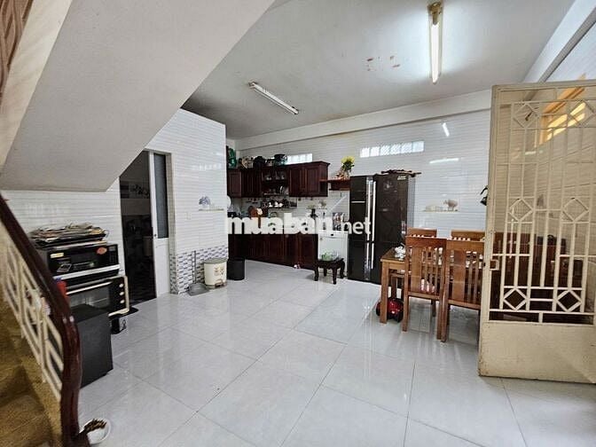 XE HƠI ĐỖ CỬA - DT SỬ DỤNG 70m2 ❌ 3 TẦNG - NGUYỄN XÍ, BT - 👉CHỈ 9.xTỶ