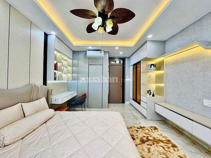 KHU VIP!!! ⭐️Nhà 5 Lầu tuyệt đẹp THANG MÁY Cao cấp hẻm 7m Phan HuyÍch 