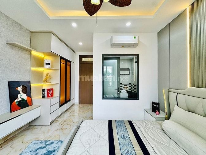 KHU VIP!!! ⭐️Nhà 5 Lầu tuyệt đẹp THANG MÁY Cao cấp hẻm 7m Phan HuyÍch 
