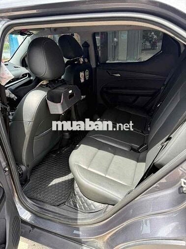 VinFast VF5 Plus 2024 - xe dân biển trắng