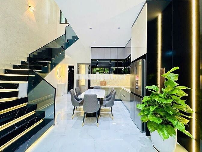 🔴🆘 Nhà quận Thanh Khê 🆘 mới đẹp 3 tầng mặt tiền đường 5m5 gần biển