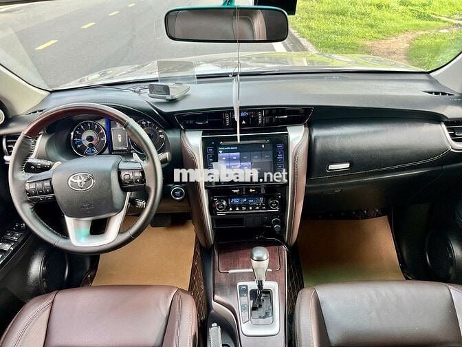 Fortuner 2018 2.7V 4x2 AT - 115105km -Giá còn giảm