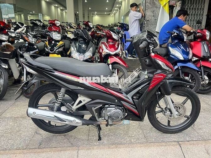 Honda wave RSX Fi 2017 mới 90% bstp chính chủ