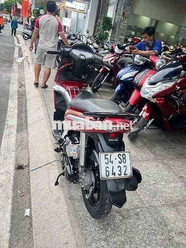 Honda air blade FI 2010 mới 90% Bstp chính chủ