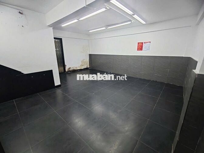 Mặt Tiền Huỳnh Tấn Phát , Quận 7 - 10x20m - 2 Tầng Suốt - Giá 45 Triệu