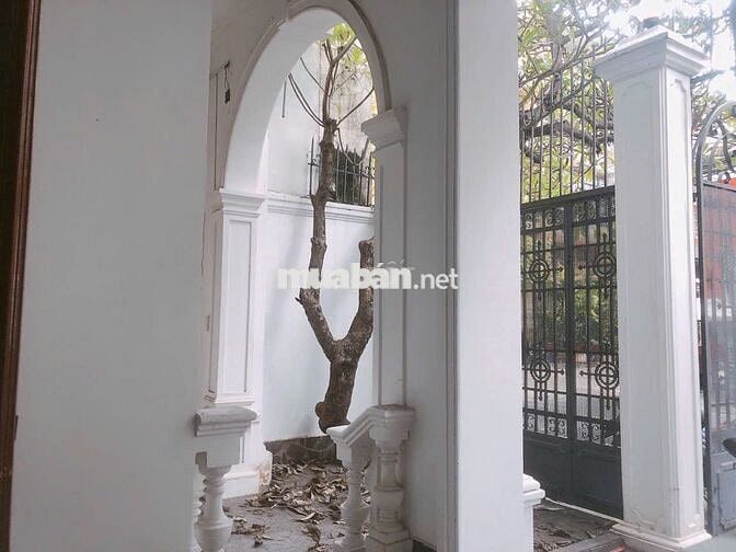 Cho thuê nhà nguyên căn 4 tầng đường 3/2, Khu Vip Q.10, nhà như hình