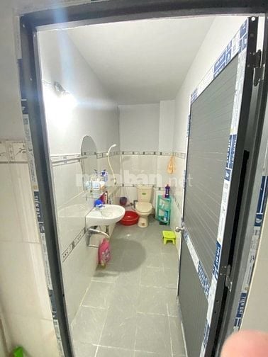 Bán nhanh căn nhà chính chủ ở Trung Lập Hạ giá 750tr 