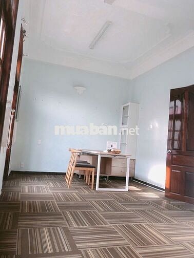 Cho thuê nhà nguyên căn 4 tầng đường 3/2, Khu Vip Q.10, nhà như hình