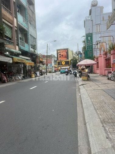BÁN NHÀ MẶT TIỀN TRIỆU QUANG PHỤC – QUẬN 5