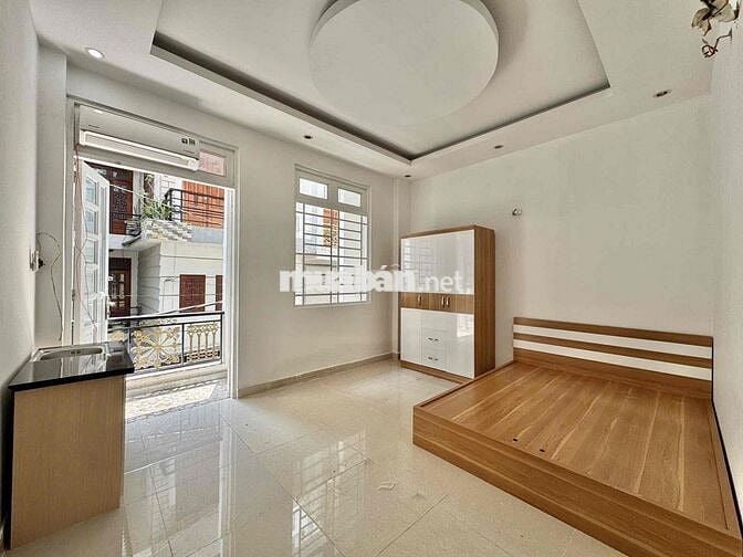 CHO THUÊ PHÒNG STUDIO BAN CÔNG FULL NỘI THẤT GẦN EMART PHAN HUY ÍCH