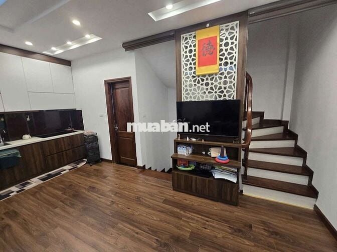 MỸ ĐÌNH 1 NHÀ RA PHỐ- Ô TÔ TRÁNH DỪNG ĐỖ NGÀY ĐÊM- 6 TẦNG LUXURY