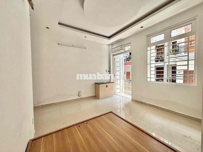 CHO THUÊ PHÒNG STUDIO BAN CÔNG FULL NỘI THẤT GẦN EMART PHAN HUY ÍCH