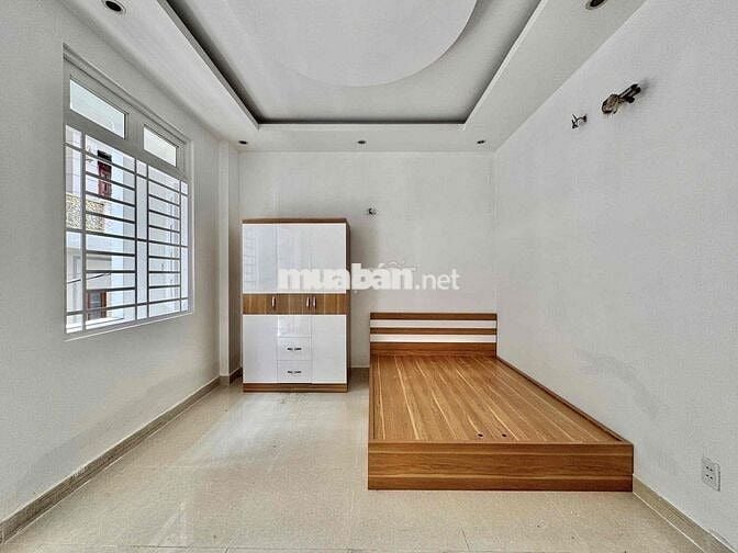 CHO THUÊ PHÒNG STUDIO BAN CÔNG FULL NỘI THẤT GẦN EMART PHAN HUY ÍCH