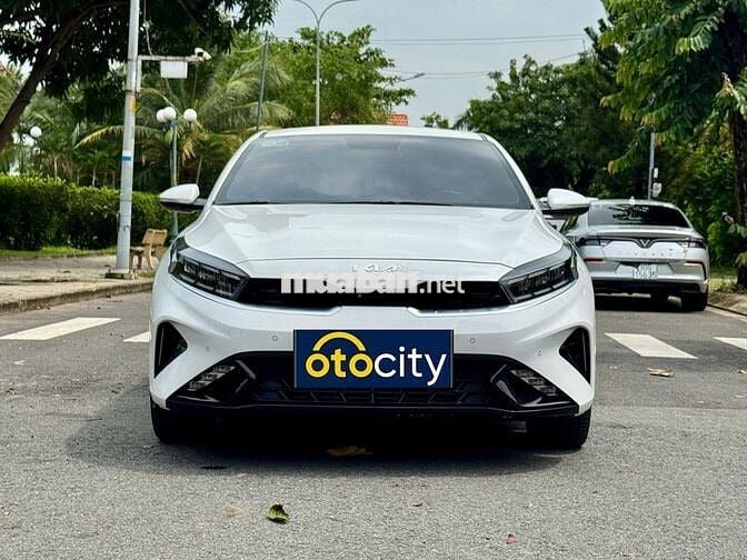 Kia K3 Premium 2024 - Màu trắng -1vkm