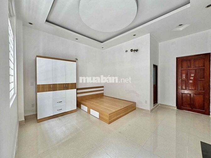 CHO THUÊ PHÒNG STUDIO BAN CÔNG FULL NỘI THẤT GẦN EMART PHAN HUY ÍCH