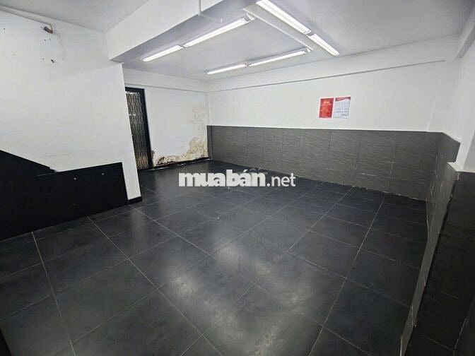Mặt Tiền Huỳnh Tấn Phát , Quận 7 - 10x20m - 2 Tầng Suốt - Giá 45 Triệu