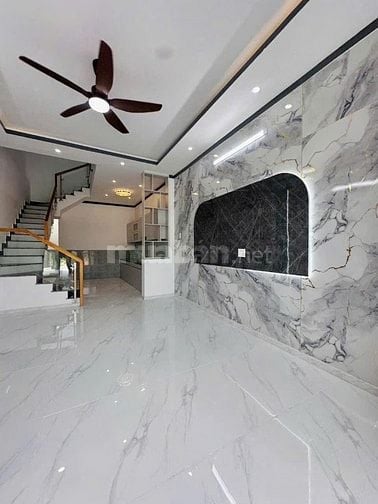 💥BÁN NHÀ LẦU GẦN VÒNG XOAY CỔNG 11 - ĐÃ HOÀN CÔNG